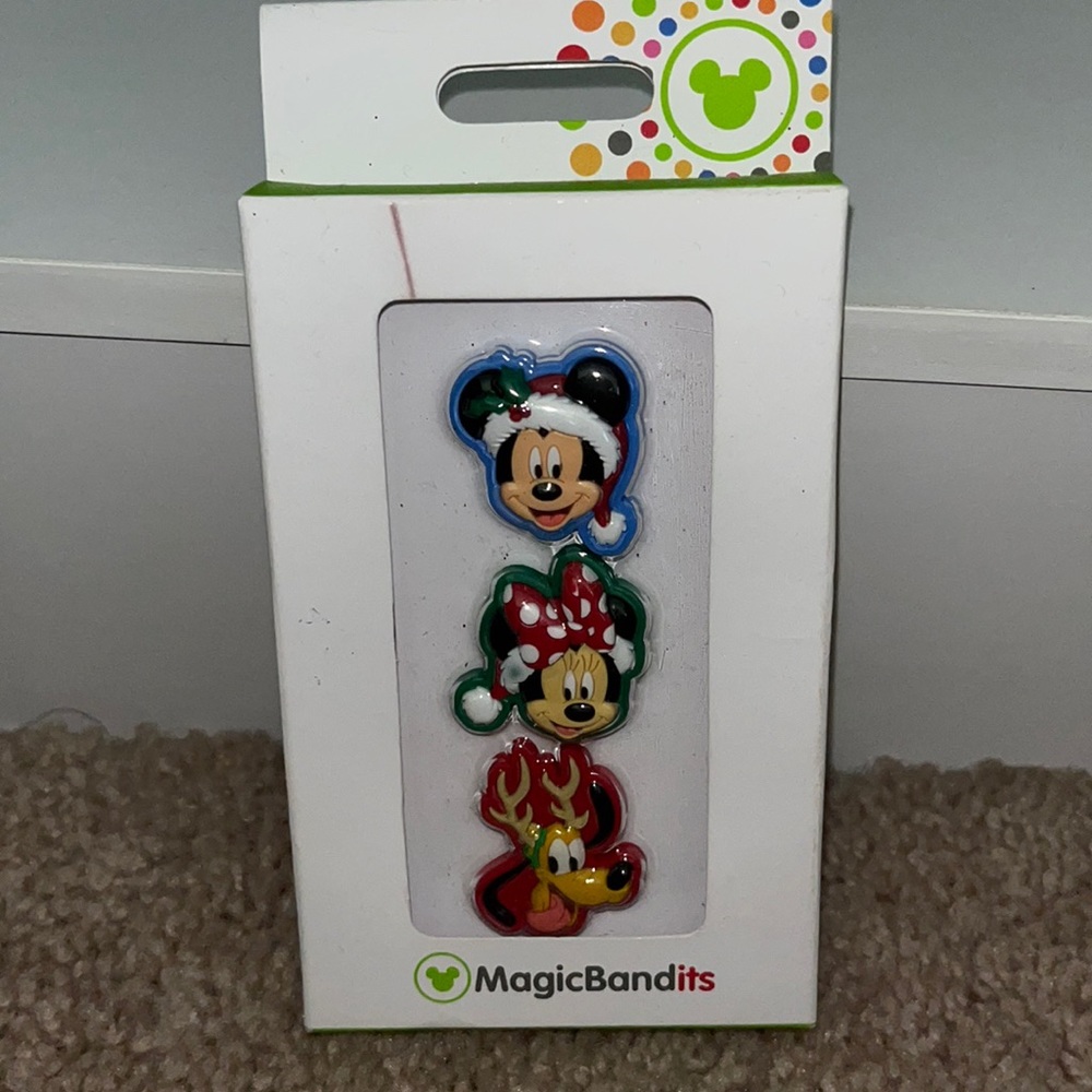 Disney Parks Christmas Magic Bandits